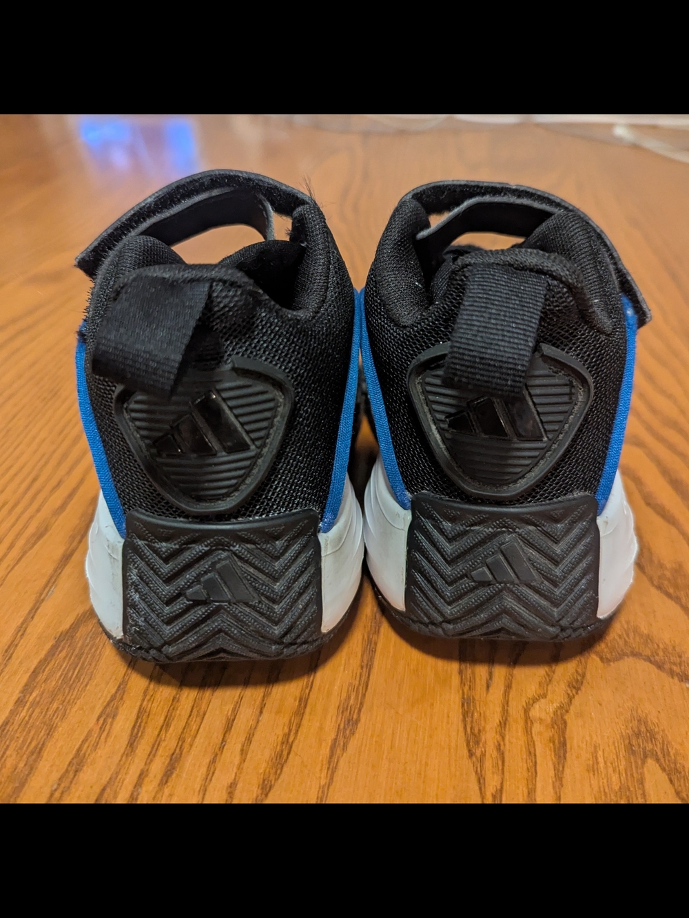 Adidas Kids' Own the Game 3.0 Basketball Shoe, Size 11.5T - Picture 4 of 6